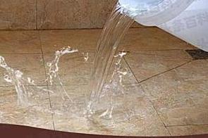 安定漏水维修 免砸砖防水材料该如何施工